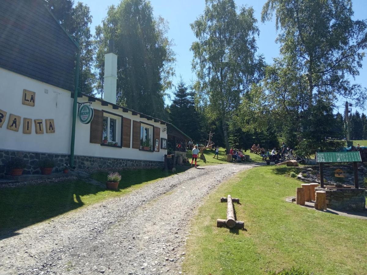 Penzion La Baita Branna Exterior photo