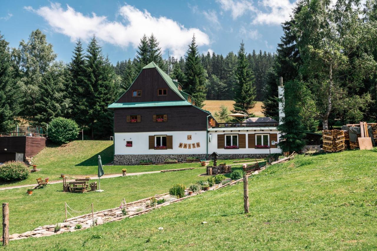 Penzion La Baita Branna Exterior photo